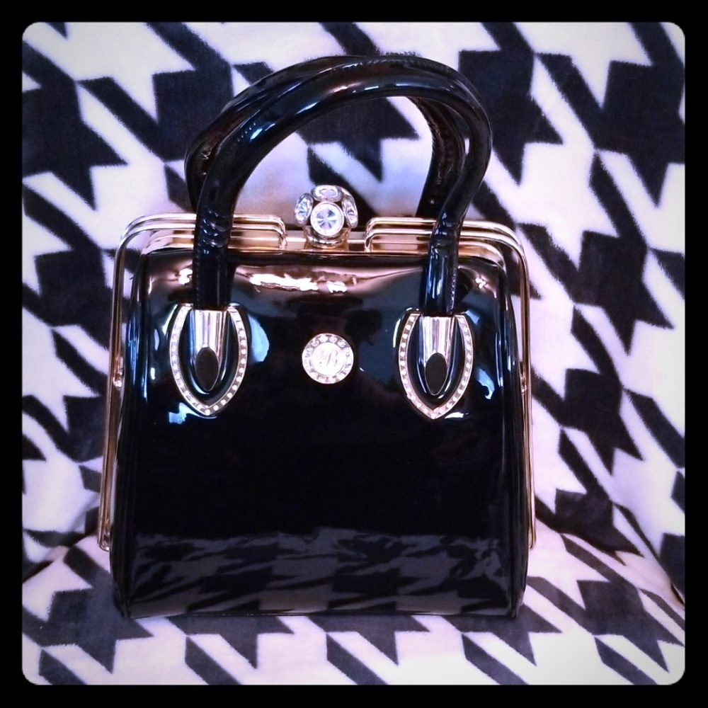 Patent leather handbag